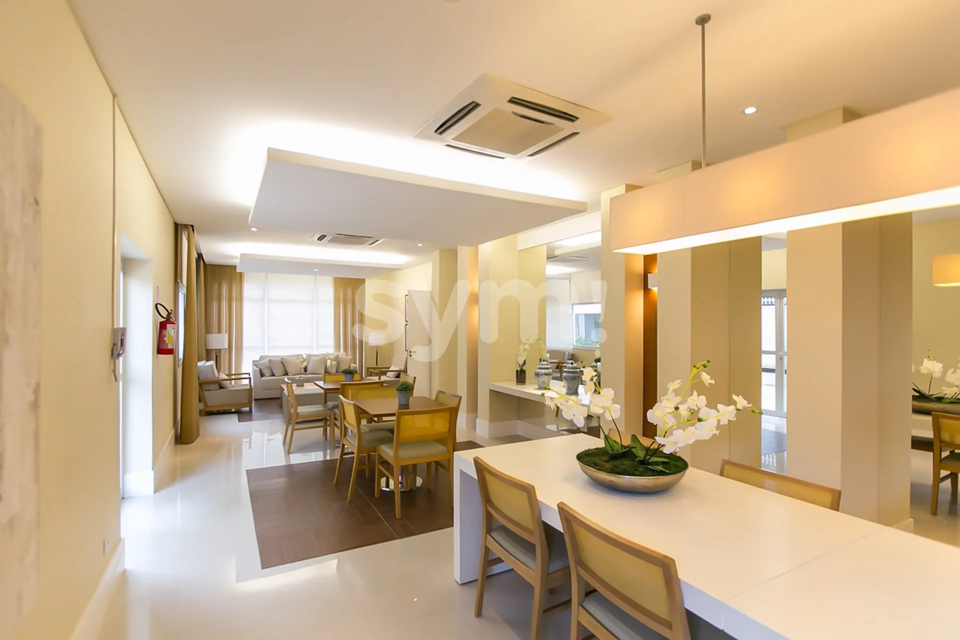 256 m² apartment with 3 en-suite bedrooms and enclosed balcony — photo 34