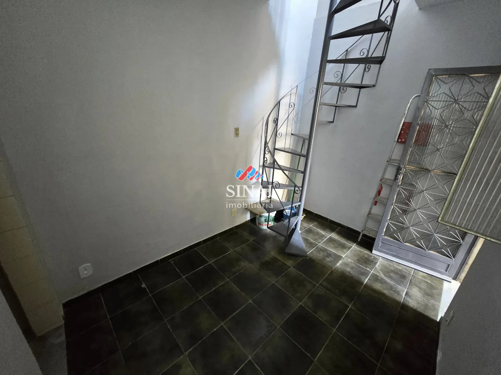 Будинок без паркування, з холодильником і 1 спальнею — photo 15