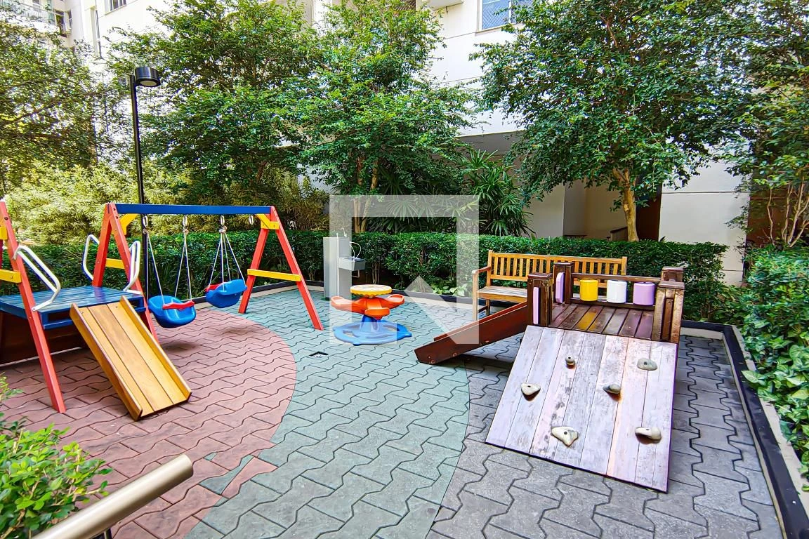 Apartamento mobiliado com 2 quartos e varanda com churrasqueira — photo 58