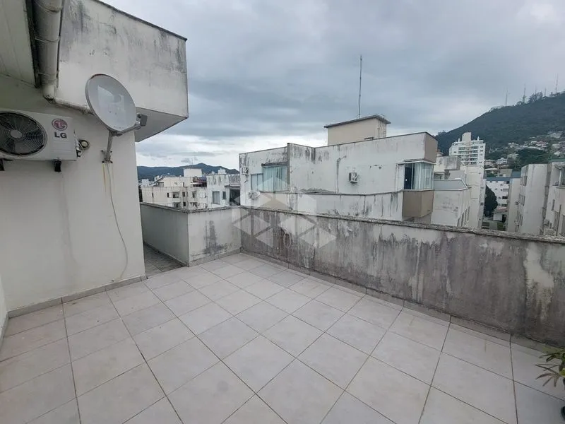 Apartamento de 2 dormitorios con 130 m² y 1 plaza en 5.º — photo 24