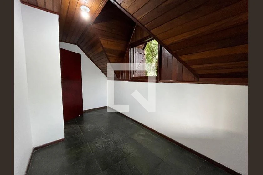 Casa com 2 quartos e varanda, 50 m² — photo 26