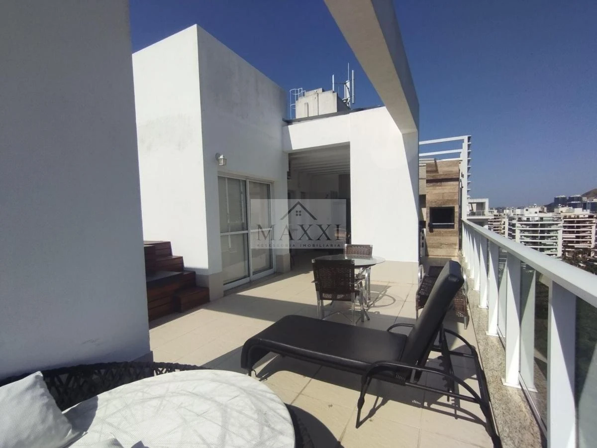 Furnished 184 m² apartment with 4 en-suite bedrooms — photo 18