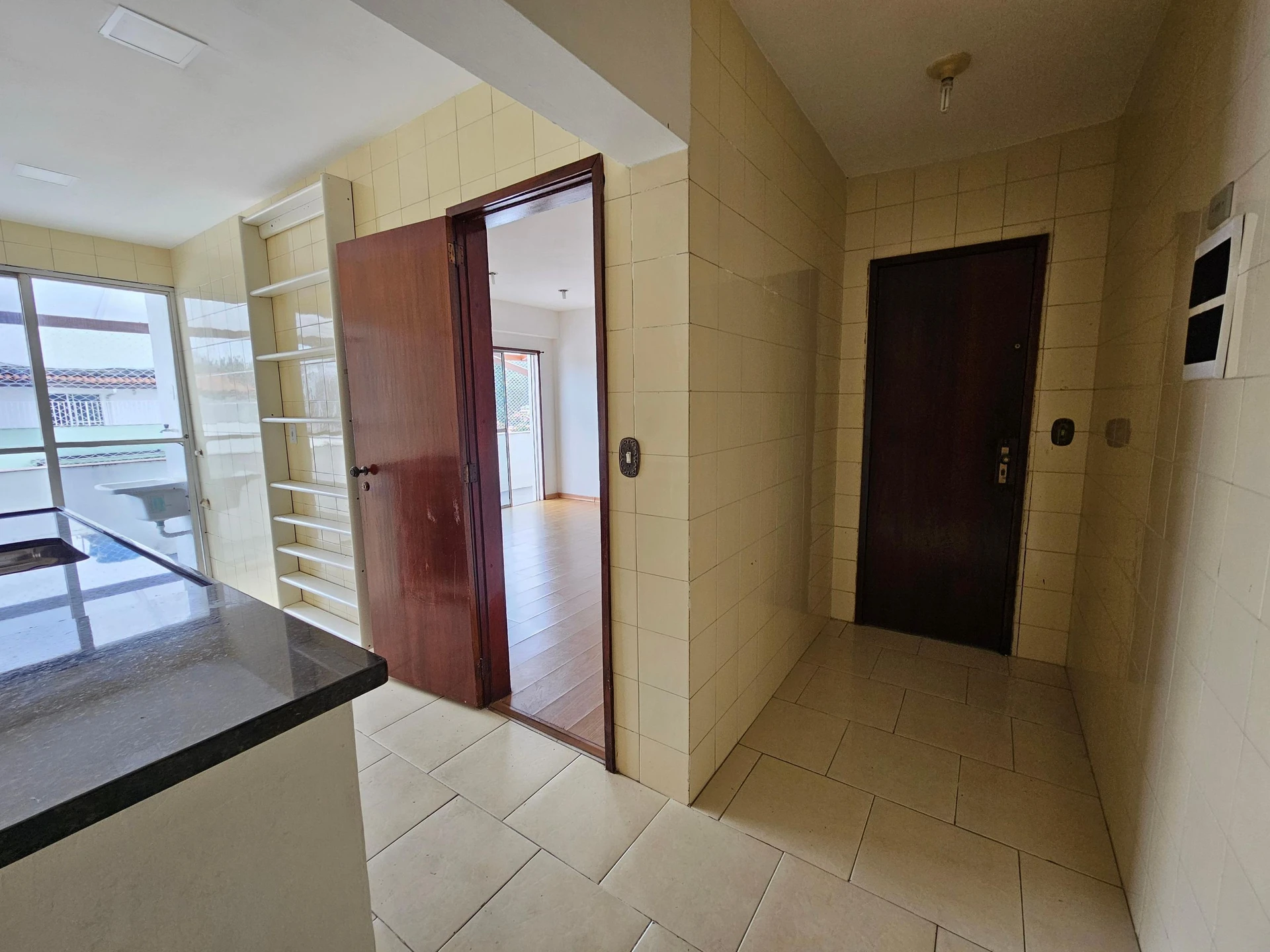 356 m² apartment with a water view and a home office — photo 29