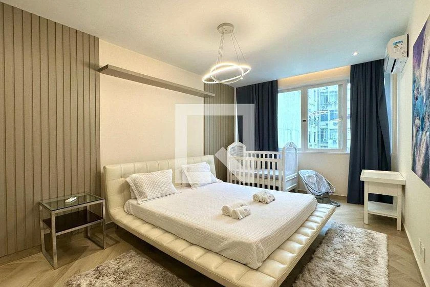 Furnished 220 m² apartment with 4 bedrooms and a suite — photo 9