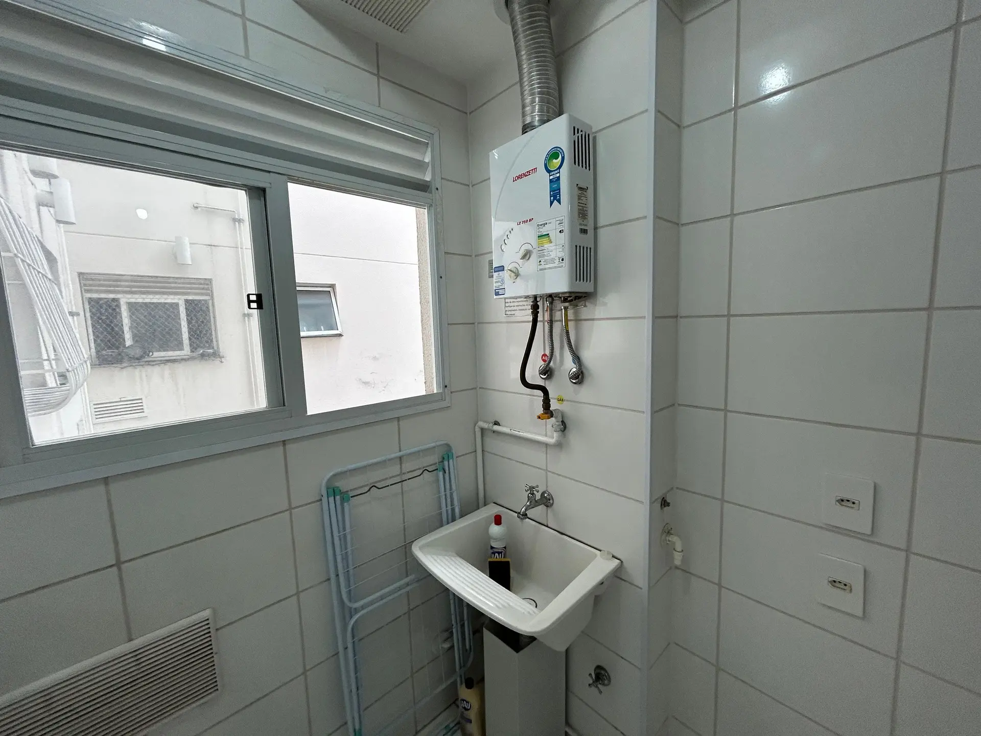 Apartamento de 2 quartos em condomínio com academia — photo 5