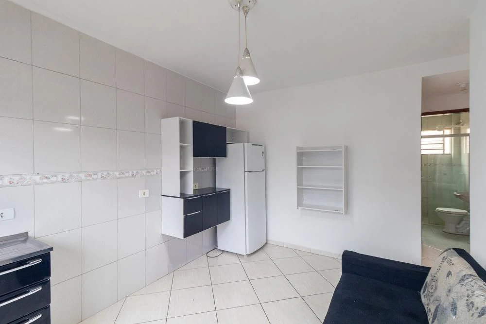 One-bedroom, 29 m² house in Curitiba — photo 7