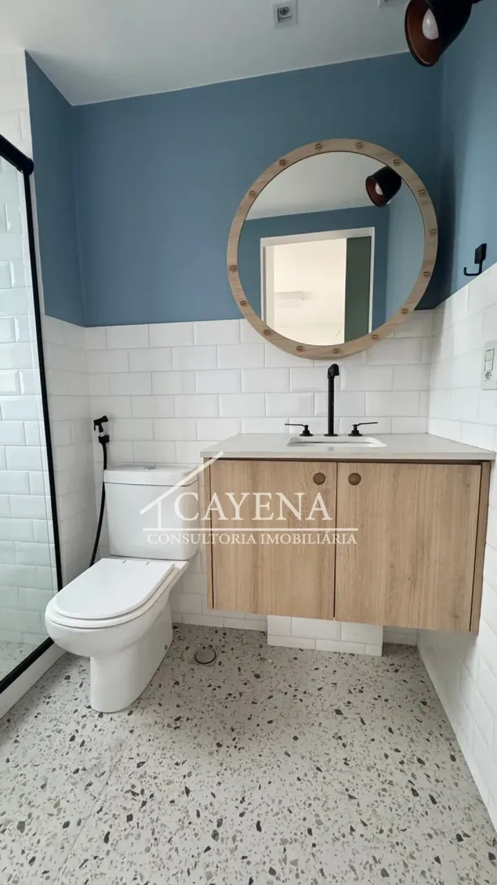 Apartment with 3 bedrooms and a closed kitchen — photo 17