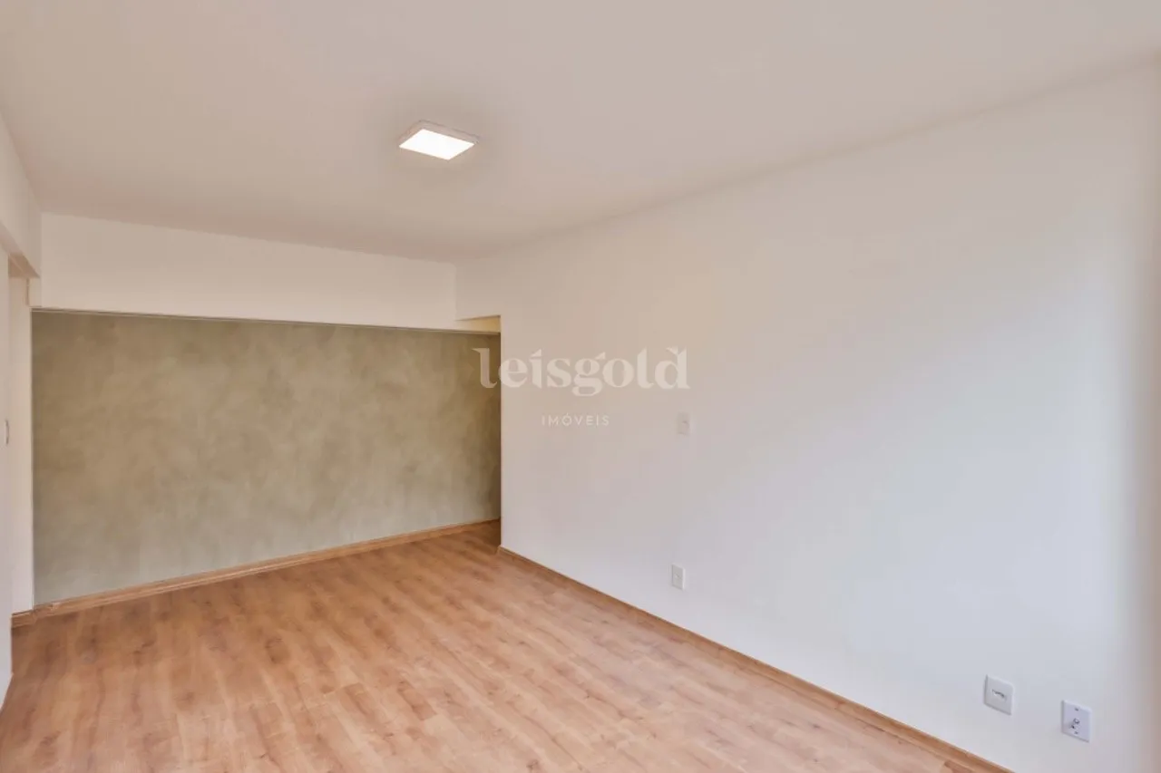 Apartment, 73 m², with wood or laminate floors — photo 14