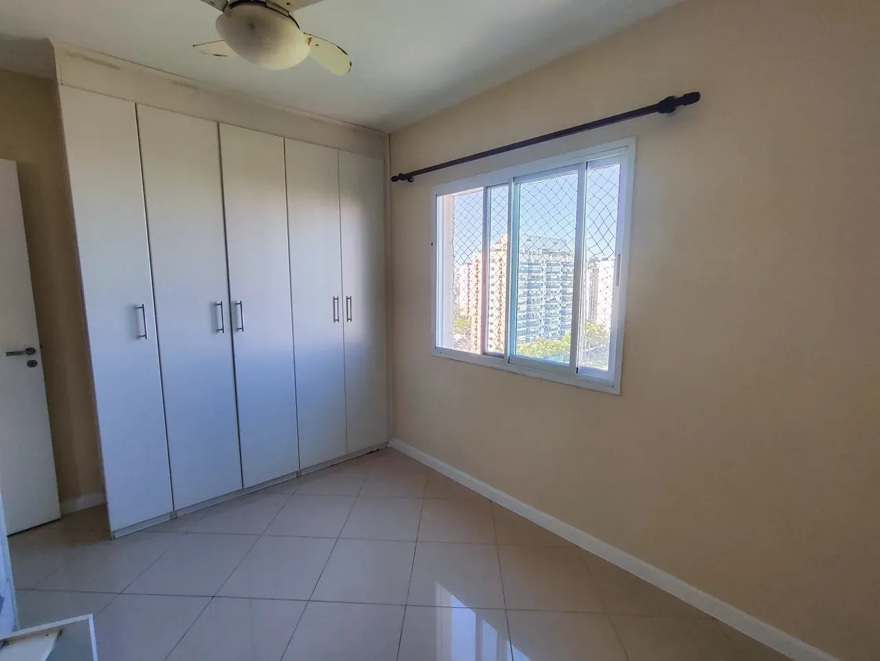 Apartamento mobiliado de 103 m² com varanda envidraçada — photo 27