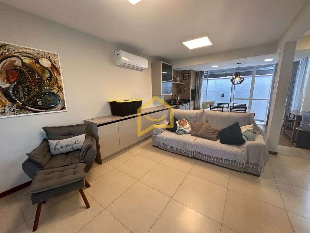 House with 3 bedrooms, 3 bathrooms, 1 parking spot — photo 4
