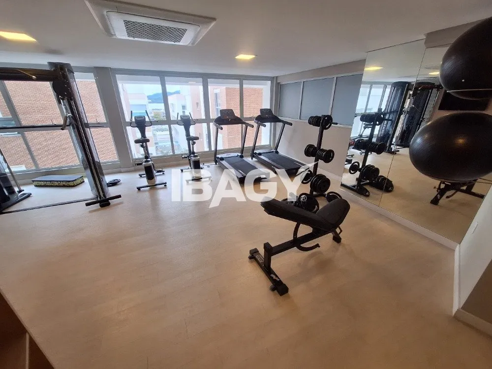 Apartment, 50 m², with a glass-enclosed balcony — photo 10