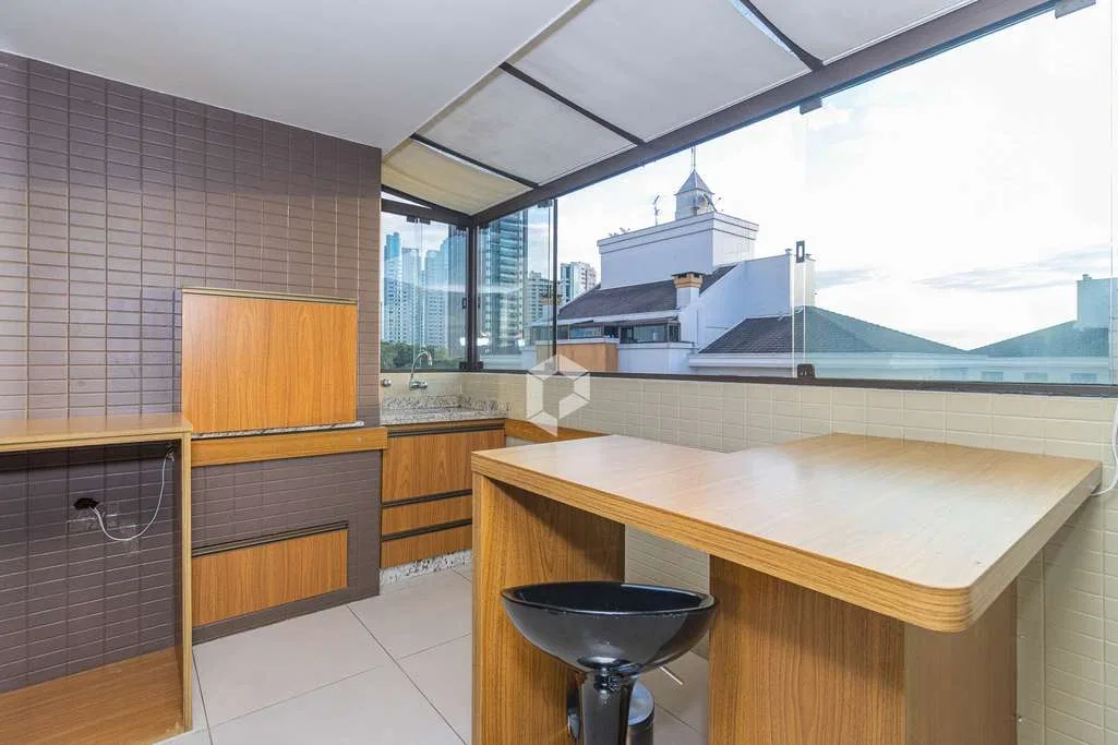 Apartment, 138 m², with a bathtub — photo 8