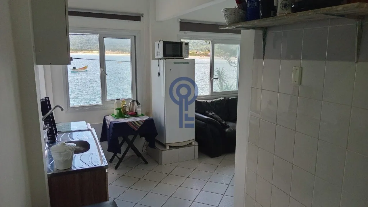 Furnished 2-bedroom apartment with open-plan kitchen — photo 3