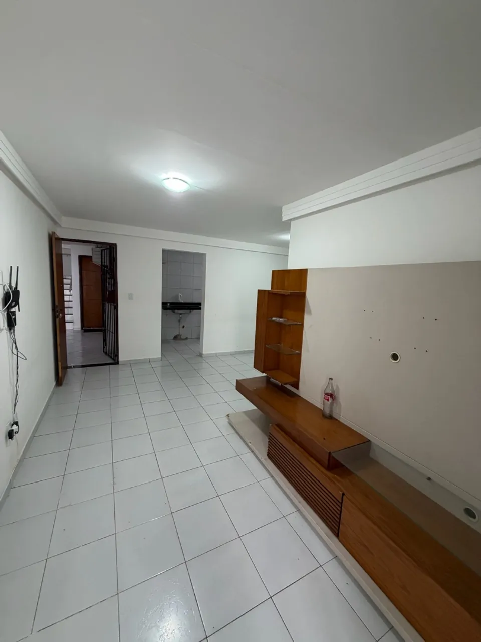 3-bedroom apartment in a building with a pool — photo 3