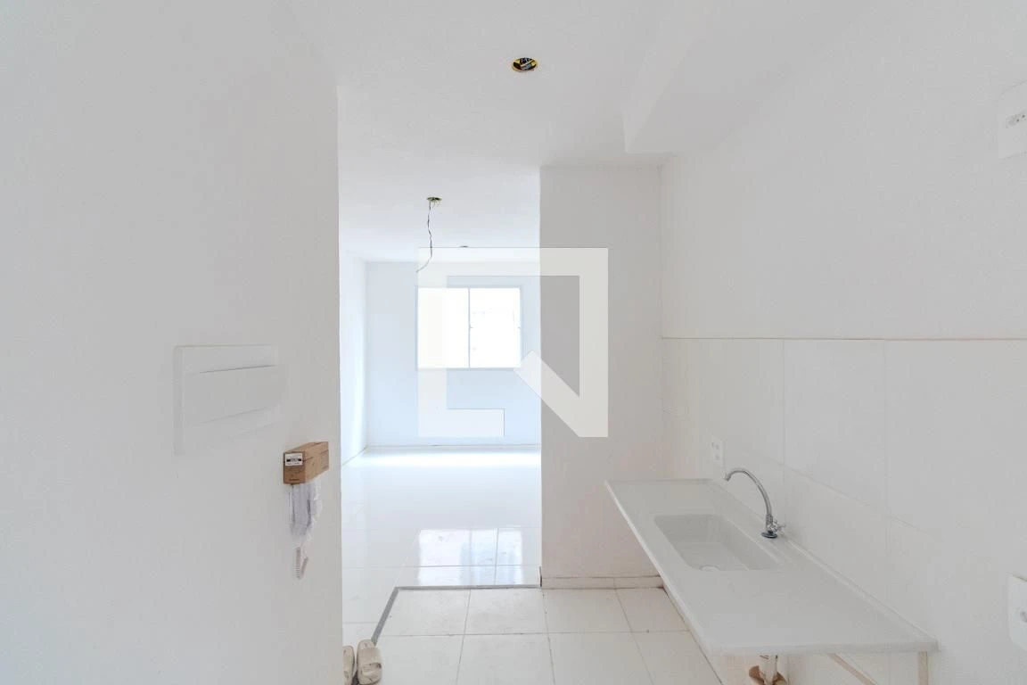 Unfurnished 2-bedroom apartment with 1 parking space — photo 16