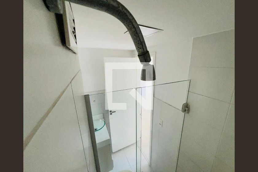 Apartamento de 2 quartos com cozinha a gás e varanda — photo 14