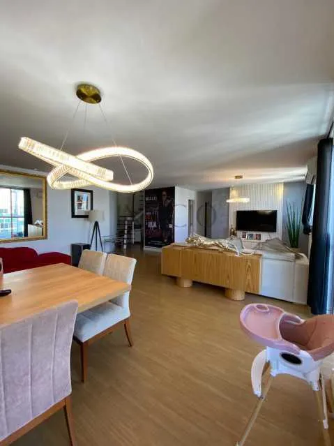 Furnished apartment with 4 bedrooms and a closed kitchen — photo 12