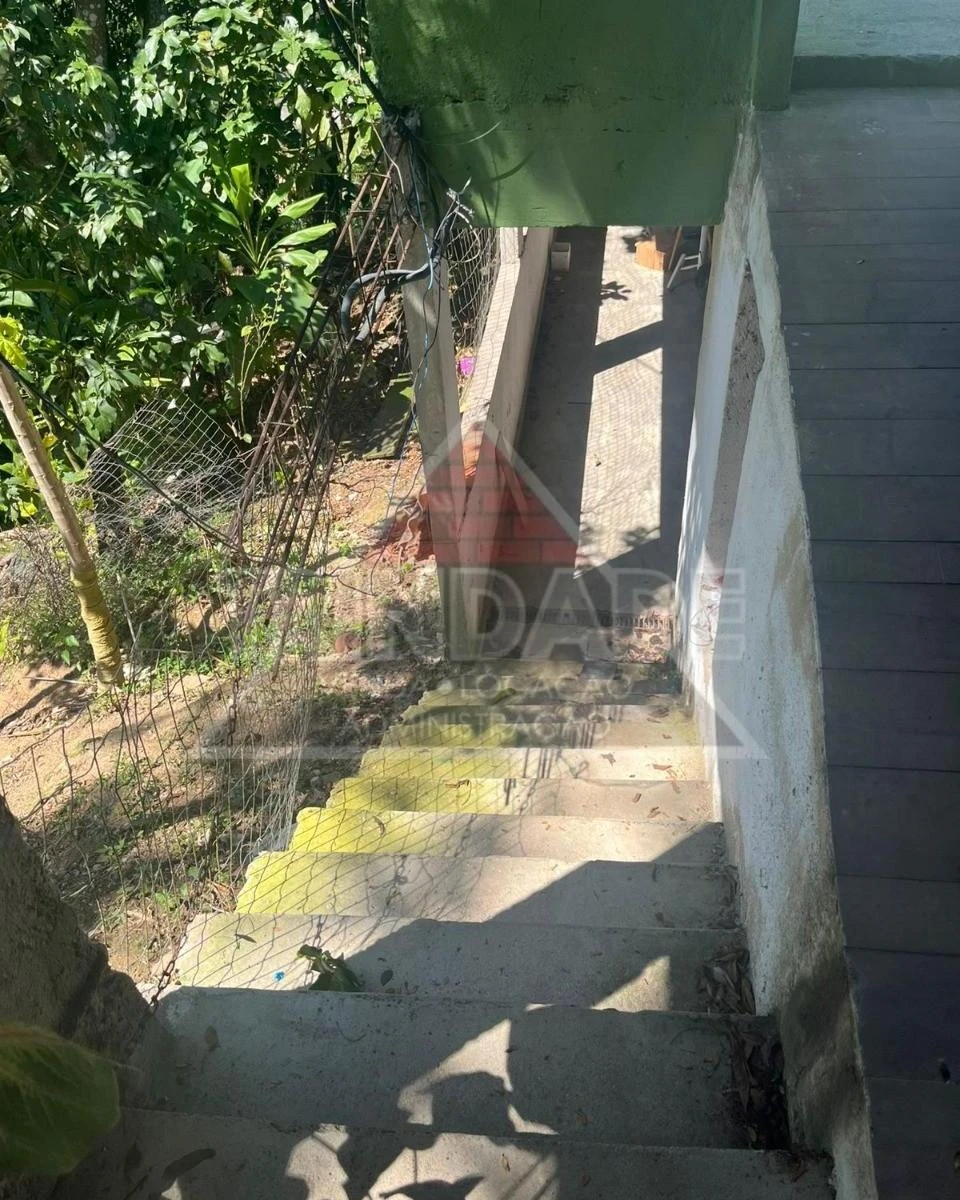 Rental house with 2 bedrooms, one en-suite, 400 m² — photo 4