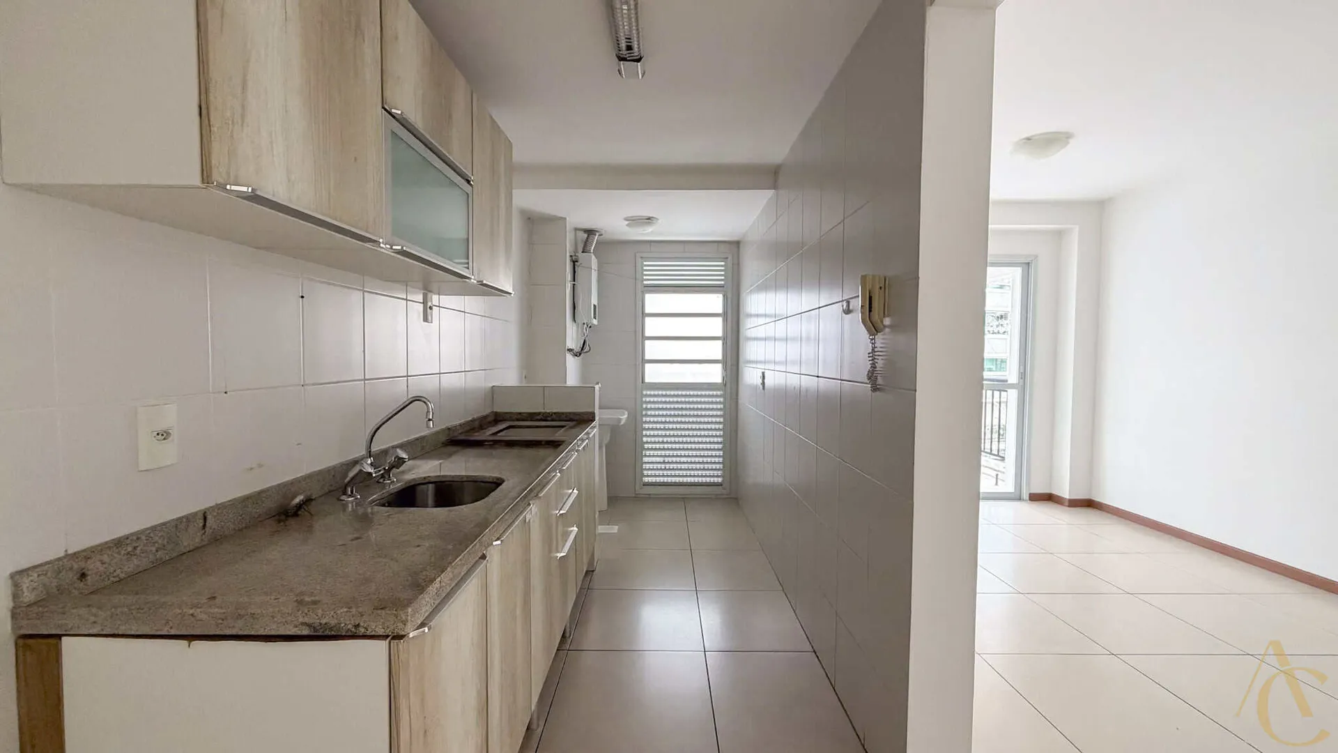 3-bedroom apartment with 3 bathrooms and 1 parking spot — photo 12