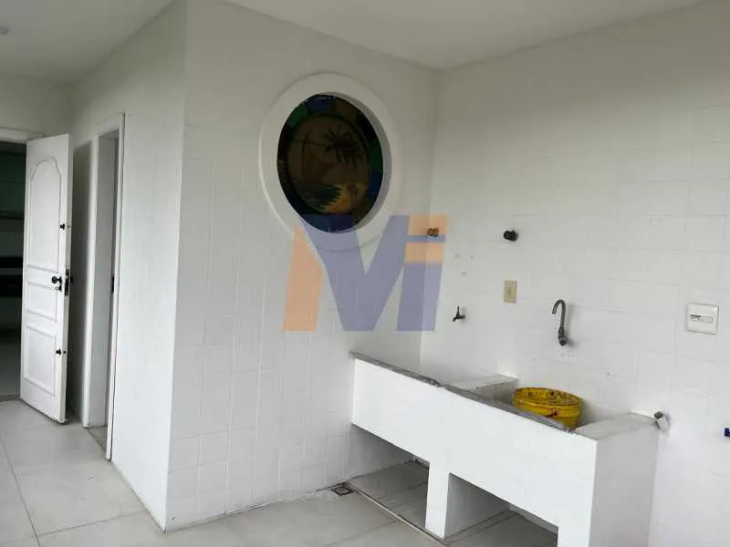 Duplex house with 4 bedrooms and a balcony grill — photo 5