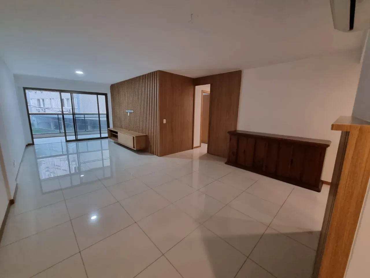 160 m² apartment with gas kitchen and 4 bedrooms