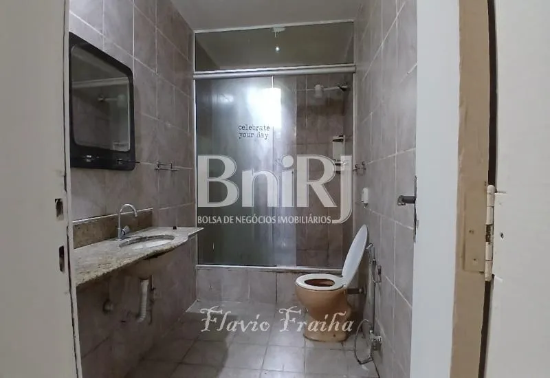One-bedroom apartment with a home office in Rio de Janeiro — photo 13