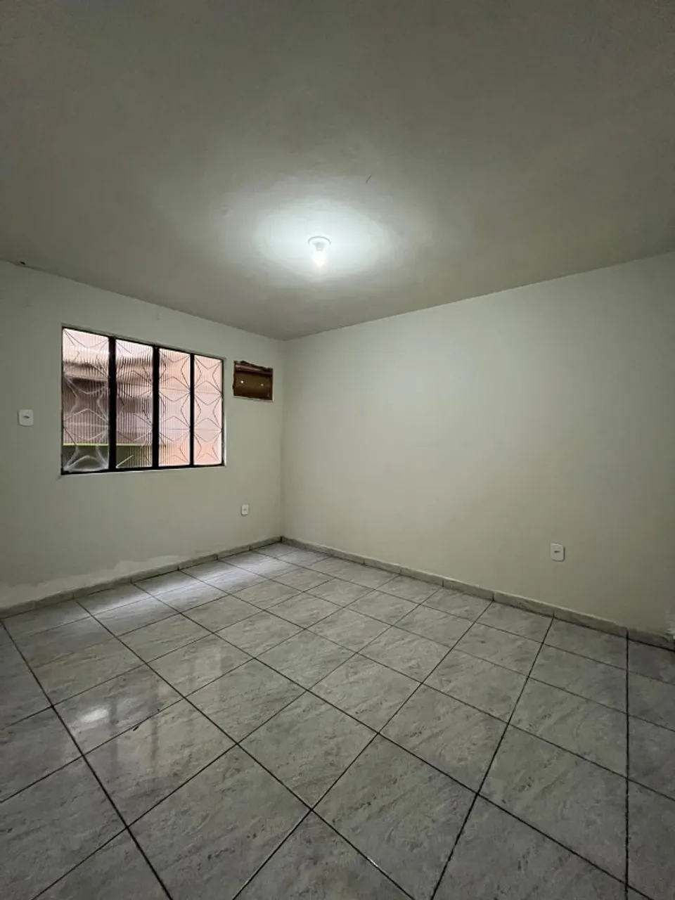 House with a separate kitchen and gas stove — photo 2
