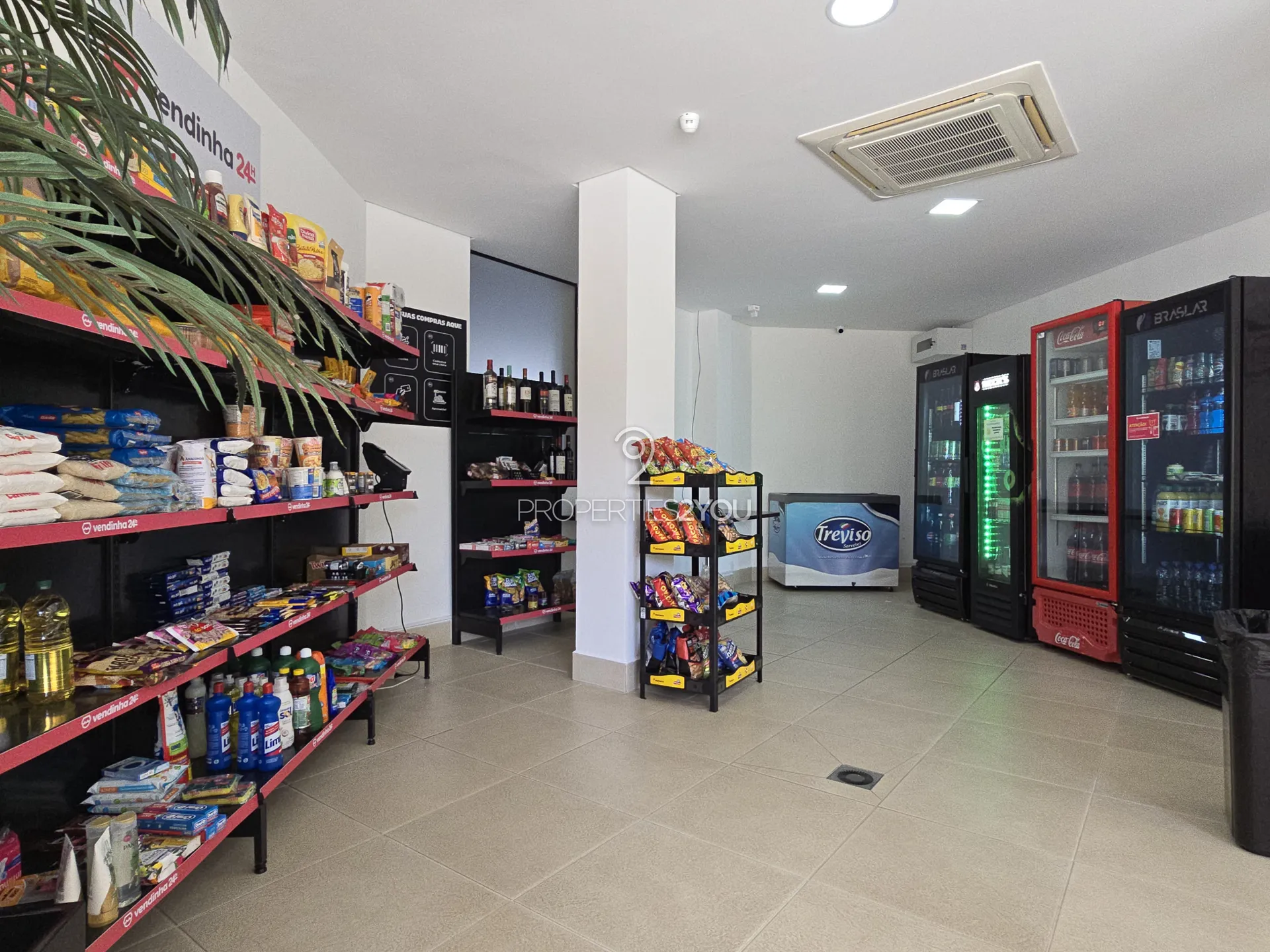 Furnished apartment with a balcony and built-in grill — photo 41
