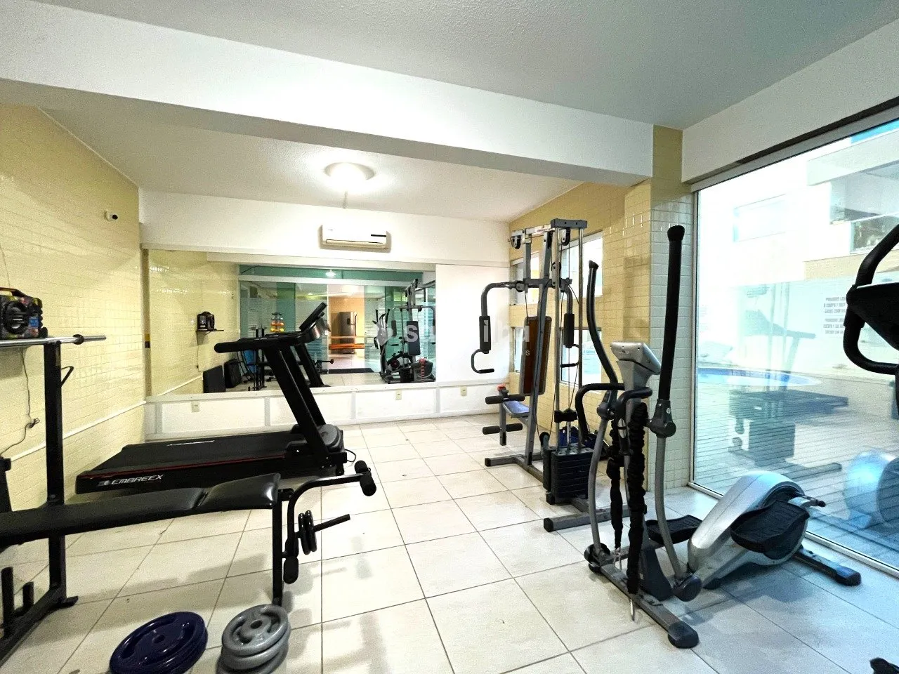 Furnished 2-bedroom apartment with 2 bathrooms — photo 27