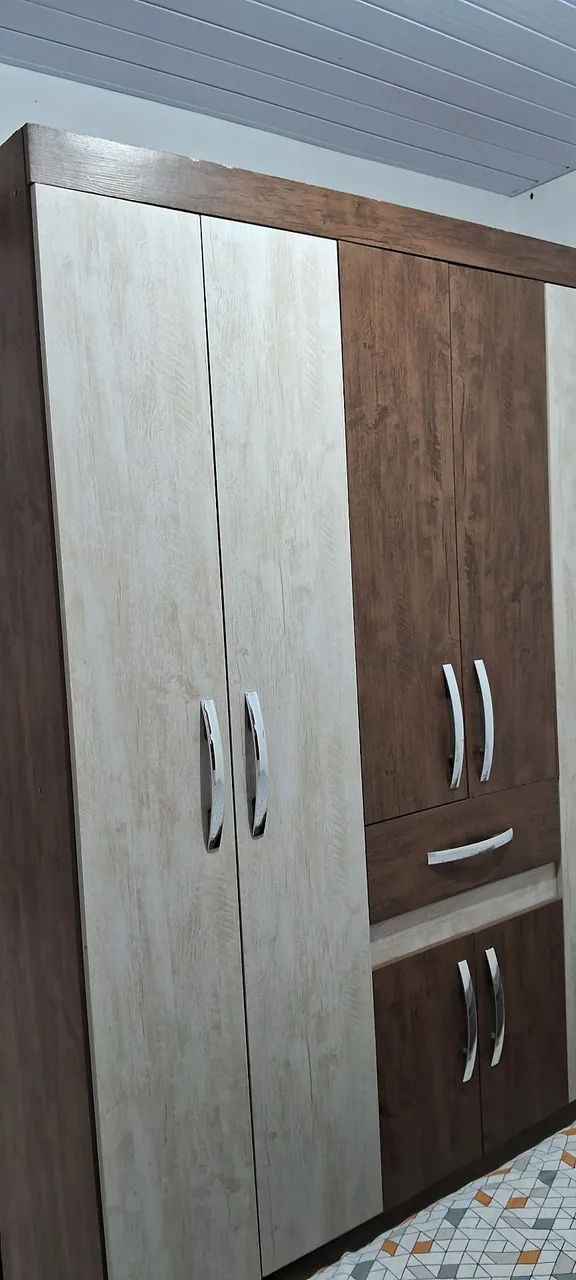 Furnished studio with 1 bedroom and a gas stove kitchen — photo 2