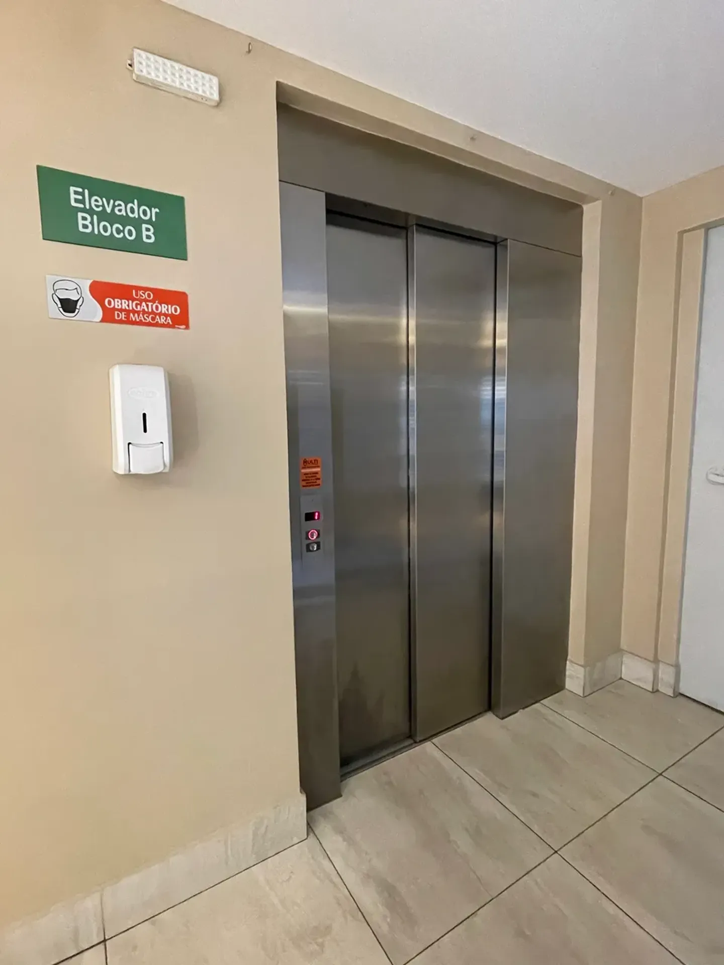Apartamento para locação com 2 quartos e 2 banheiros — photo 18
