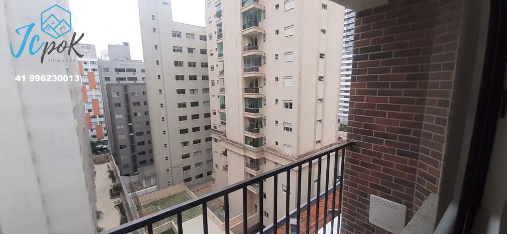 Studio with 1 bedroom, 1 bathroom and a balcony — photo 4