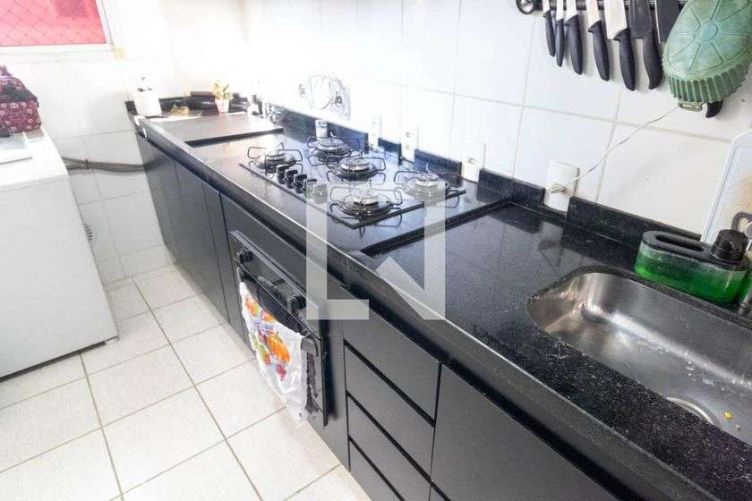 Apartamento mobiliado de 43 m² com 2 quartos e 1 vaga — photo 3