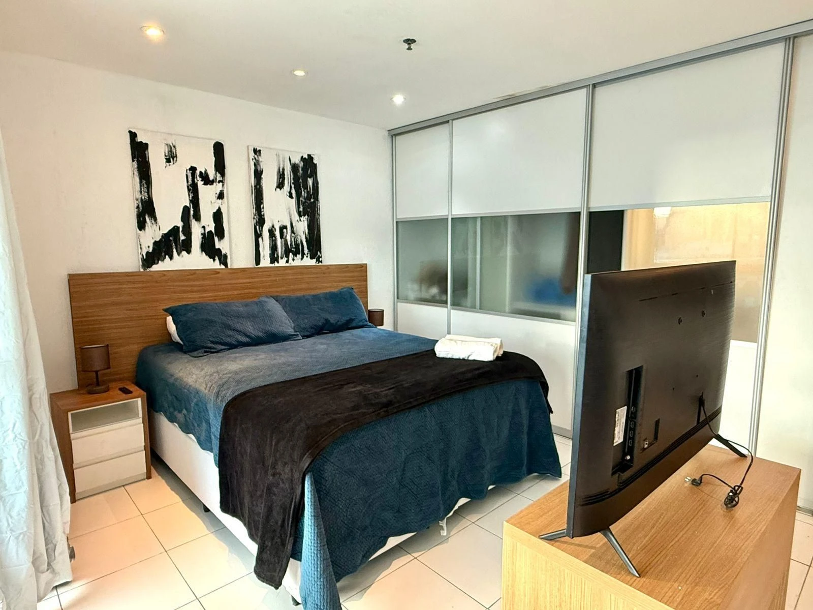Apartamento mobiliado com cozinha americana e varanda — photo 3