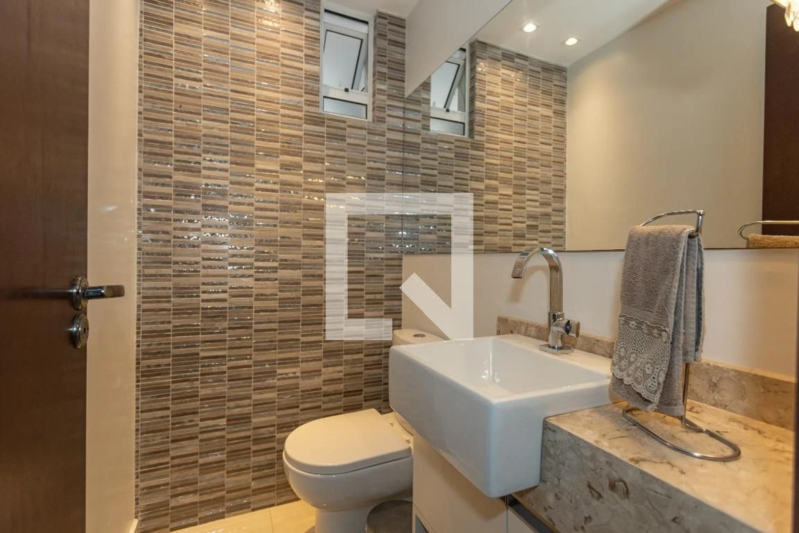 Apartamento mobiliado com 3 quartos, 1 suíte e 3 banheiros — photo 44
