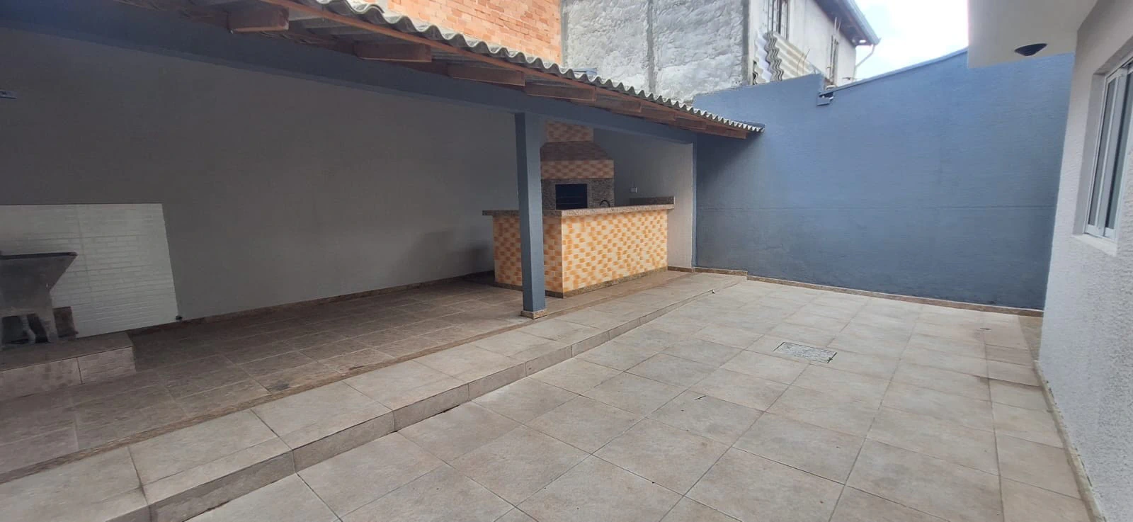 House, 50 m², with a private BBQ