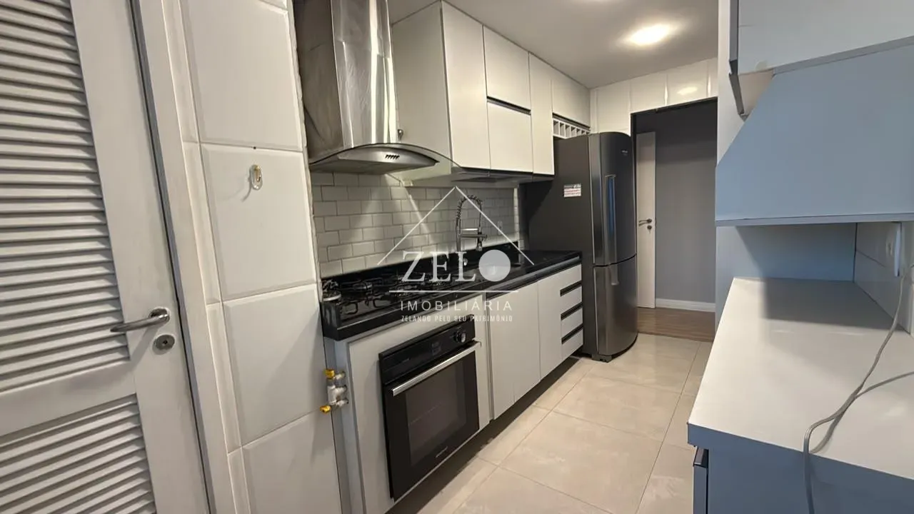 Apartment with 3 bedrooms and 3 bathrooms with 2 parking spots — photo 2