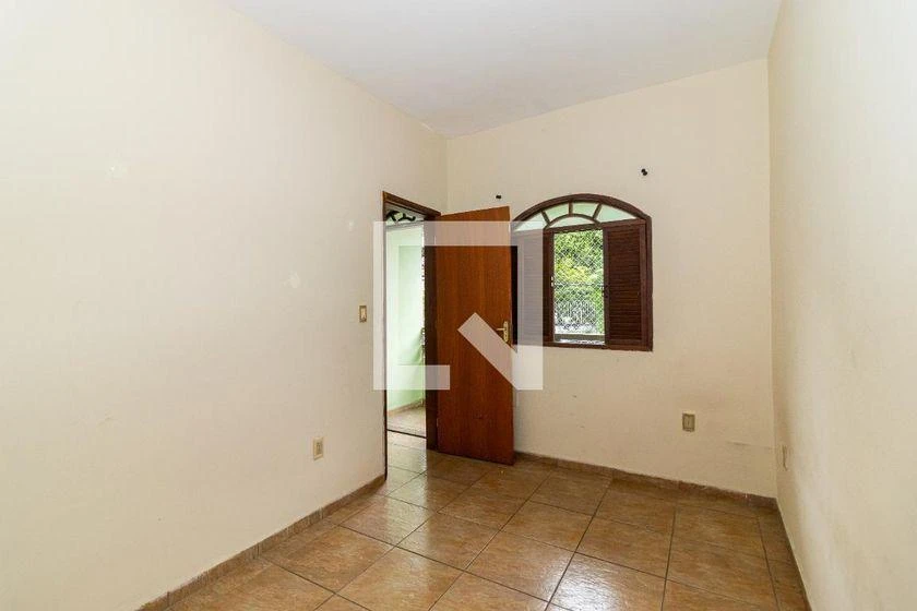 Rental house with balcony, 4 bedrooms and 120 m² — photo 46