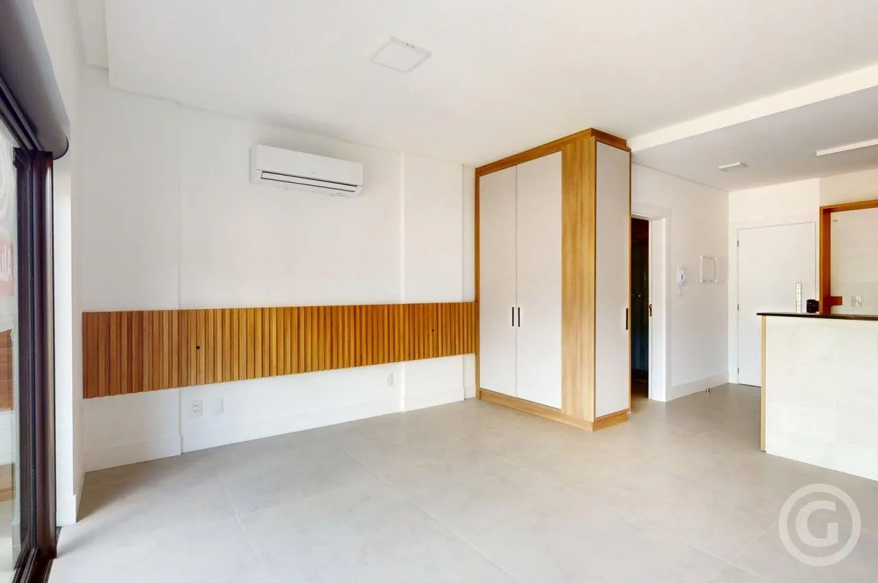 49 m² studio with open-plan kitchen and 1 parking spot — photo 6
