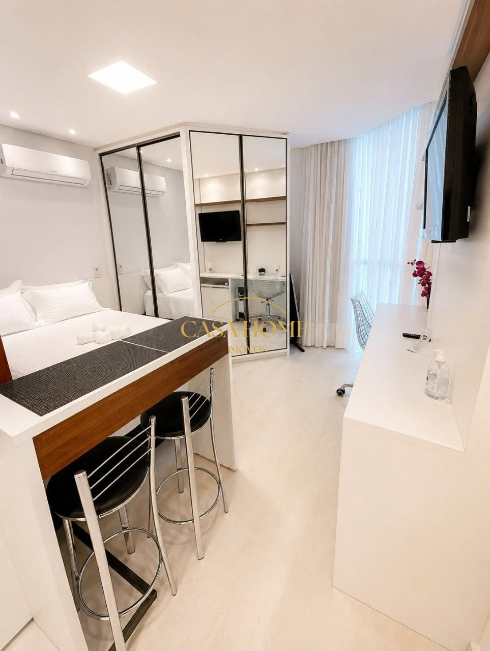One-bedroom apartment with a home office in Curitiba — photo 9