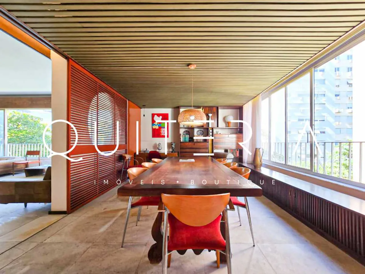 4-bedroom apartment with 4 bathrooms across 300 m² — photo 13