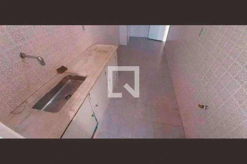 Apartamento de 2 quartos com 77 m² e 1 vaga — photo 2