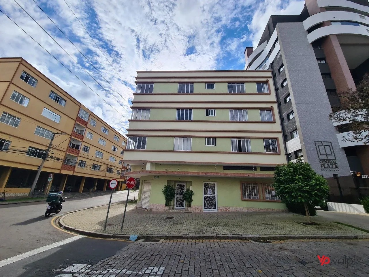 Unfurnished 3-bedroom apartment with 114 m² — photo 35