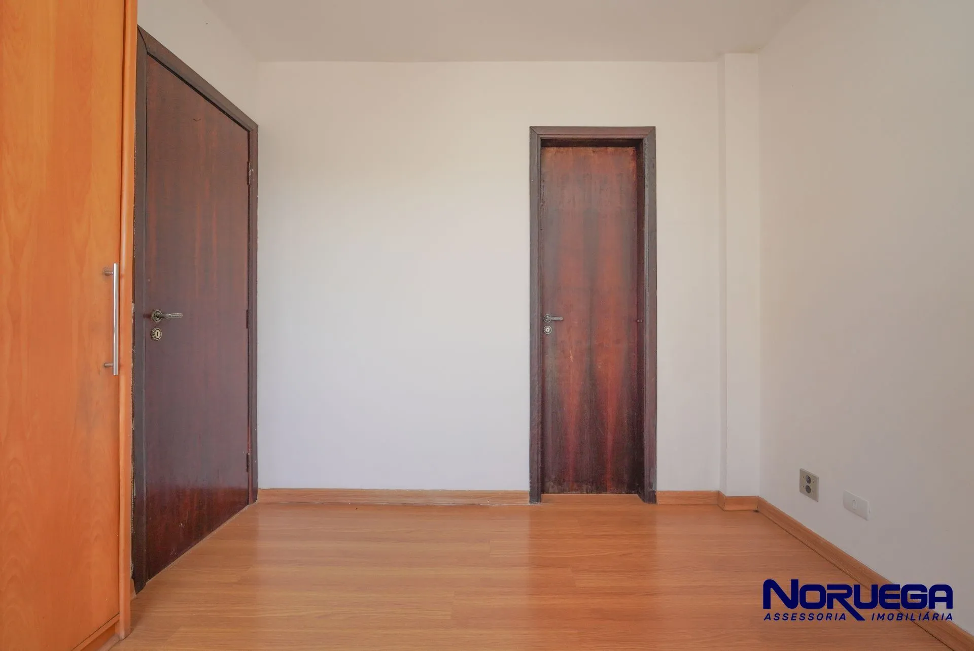 Home office in a 3-bedroom apartment, 109 m² — photo 23