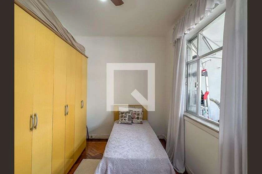 Furnished 86 m² apartment with 2 bedrooms and balcony — photo 12