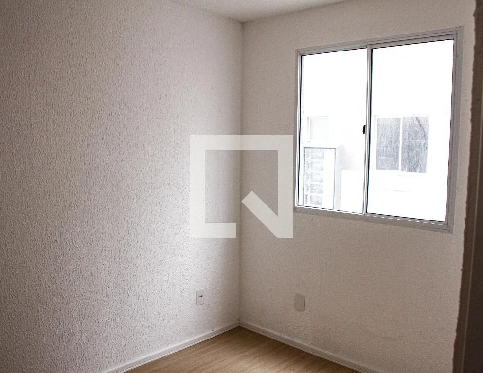 Apartamento, 50 m², com piso de madeira ou laminado — photo 2