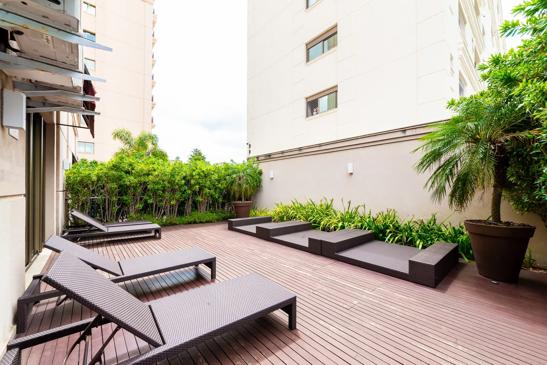 Apartamento mobiliado de 70 m² com 1 quarto e varanda — photo 51