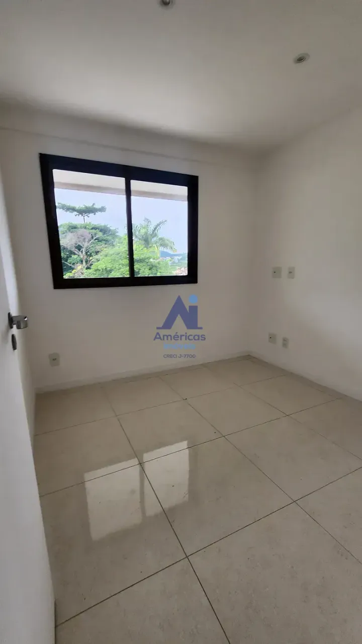 Penthouse with 4 bedrooms and open-plan kitchen — photo 18