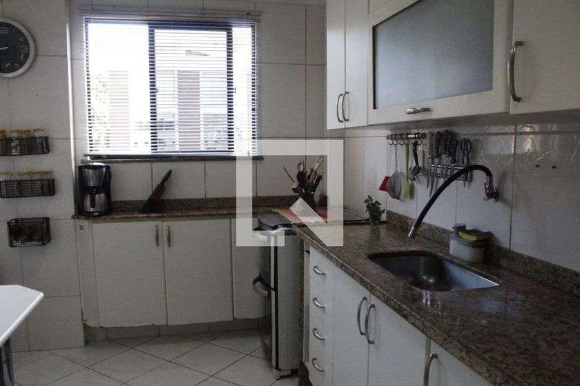 Apartamento mobiliado de 174 m² com cozinha fechada — photo 30