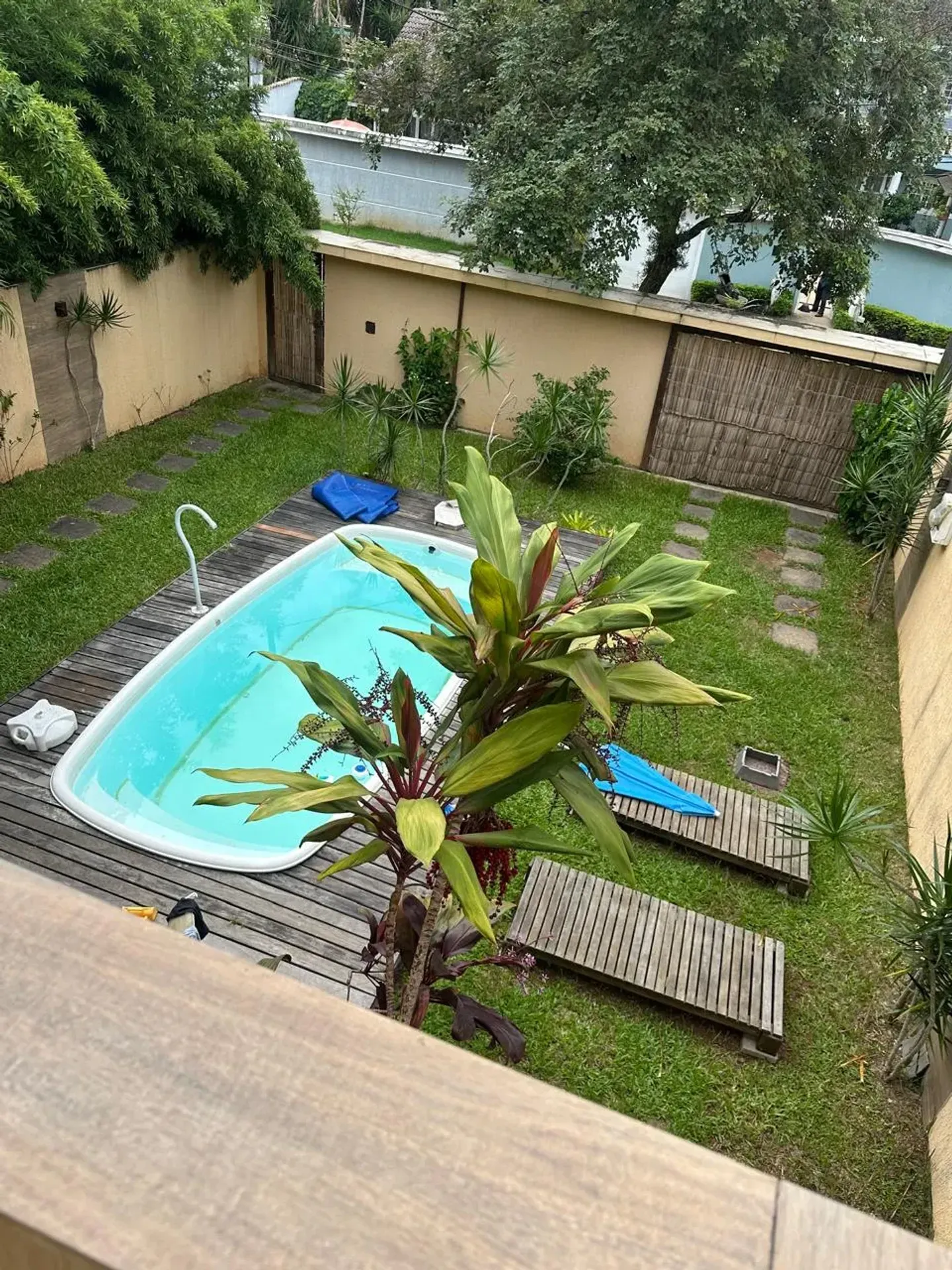 Duplex house with a shared open-air pool — photo 39